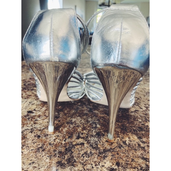 LE CHATEAU | High Heel Sandals - Picture 3 of 3